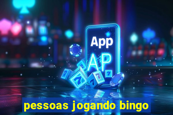 pessoas jogando bingo